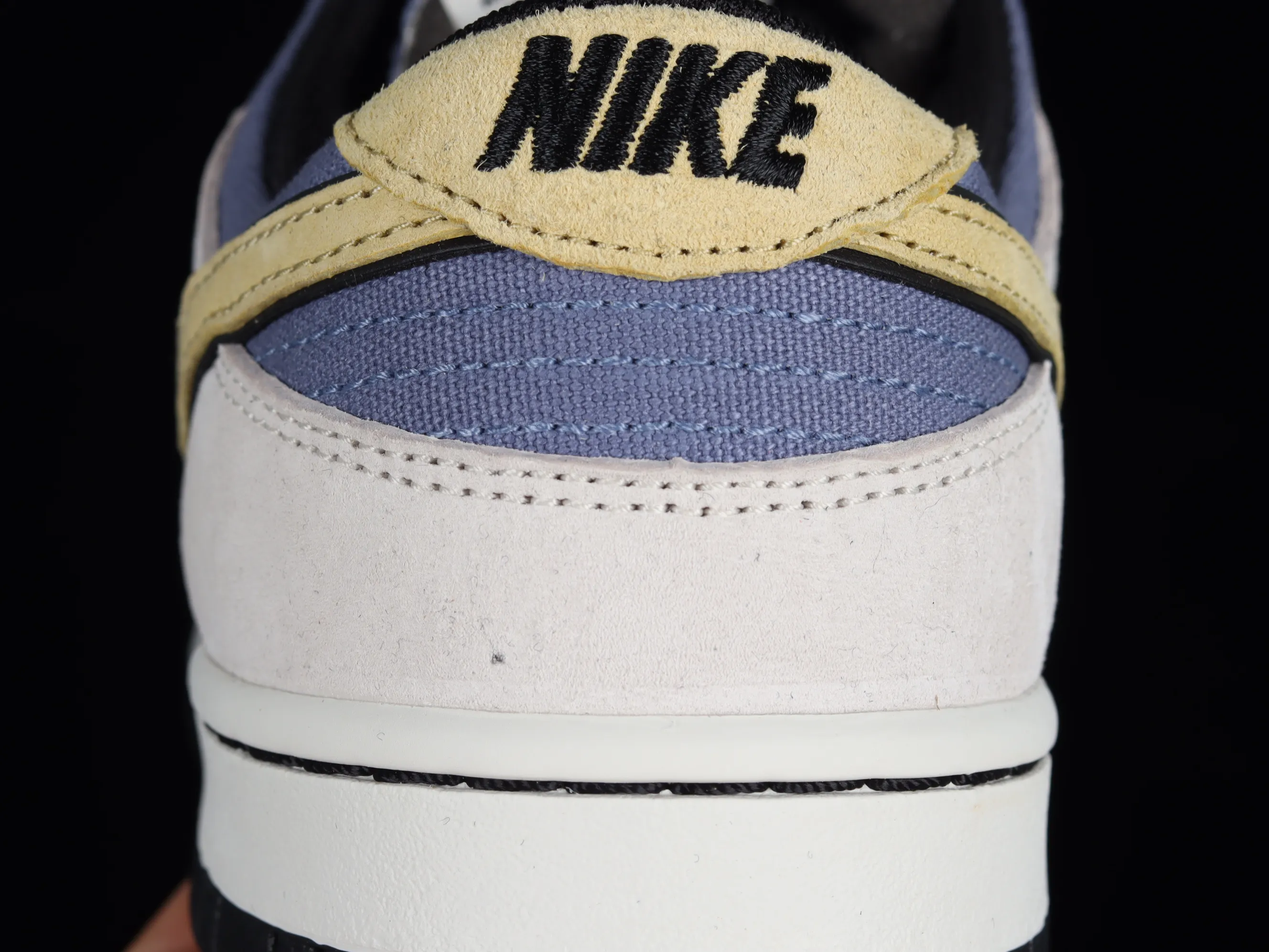 All Categories Nk SB Dunk Series Nk SB Dunk Low Low-top sneakers Otomo Katsuhiro x Nk SB Dunk Low "Steamboy OST" Otomo Katsuhiro co-branded SB low-top sports and leisure sneakers LF0039-016